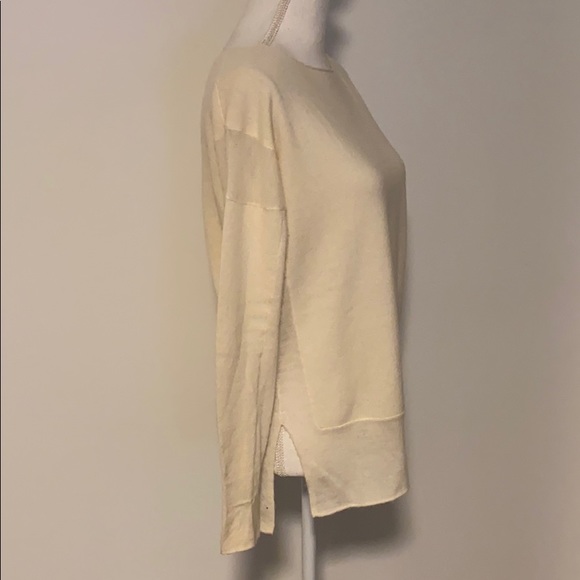 Vince Ivory CASHMERE Light Weight Sweater!! - Picture 2 of 7